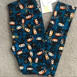 NWT OS LuLaRoe Ninja Leggings HTF Unicorn Print!